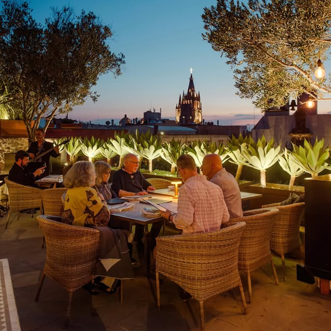 Conoce a Casa Blanca y Fátima 7, los referentes en Hospitalidad y Sabor ...